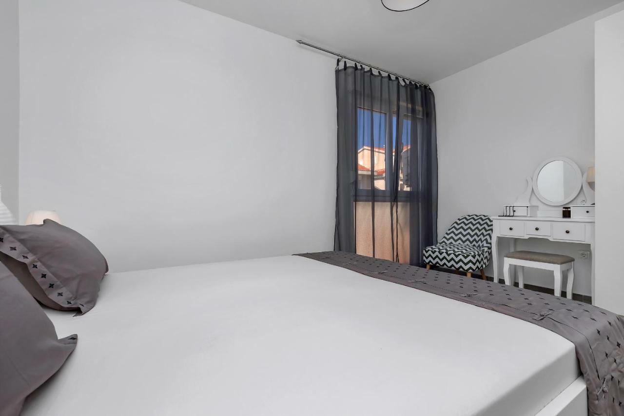 Apartment Kate Podgora Ngoại thất bức ảnh